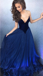 Load image into Gallery viewer, Midnight-Blue-Evening-Gowns
