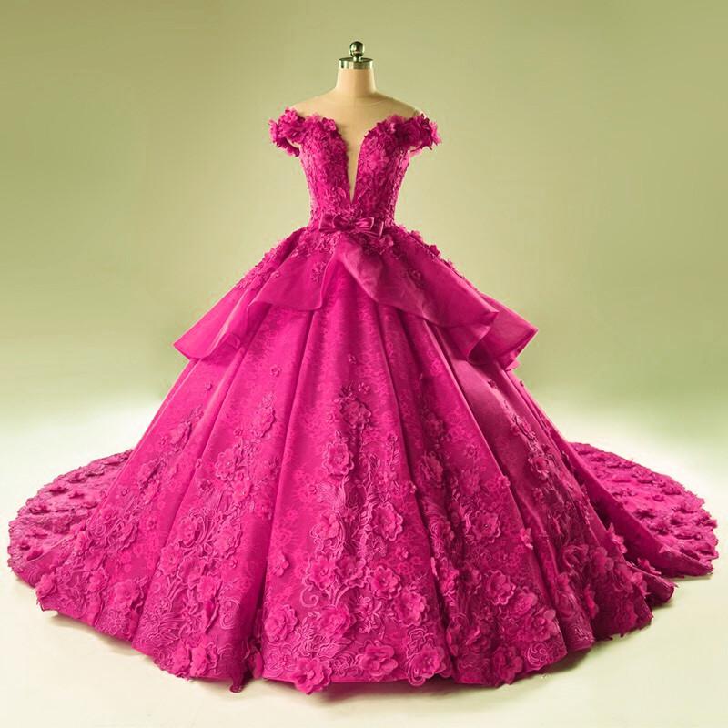 Illusion Neckline Cap Sleeves Floral Lace Ball Gowns Wedding Dresses 2018