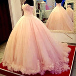 Cargar imagen en el visor de la galería, Pink Lace Appliques Sweetheart Tulle Quinceanera Dresses Ball Gowns
