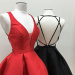 Cargar imagen en el visor de la galería, Women&#39;s Strappy Back Homecoming Dresses Short Prom Gowns
